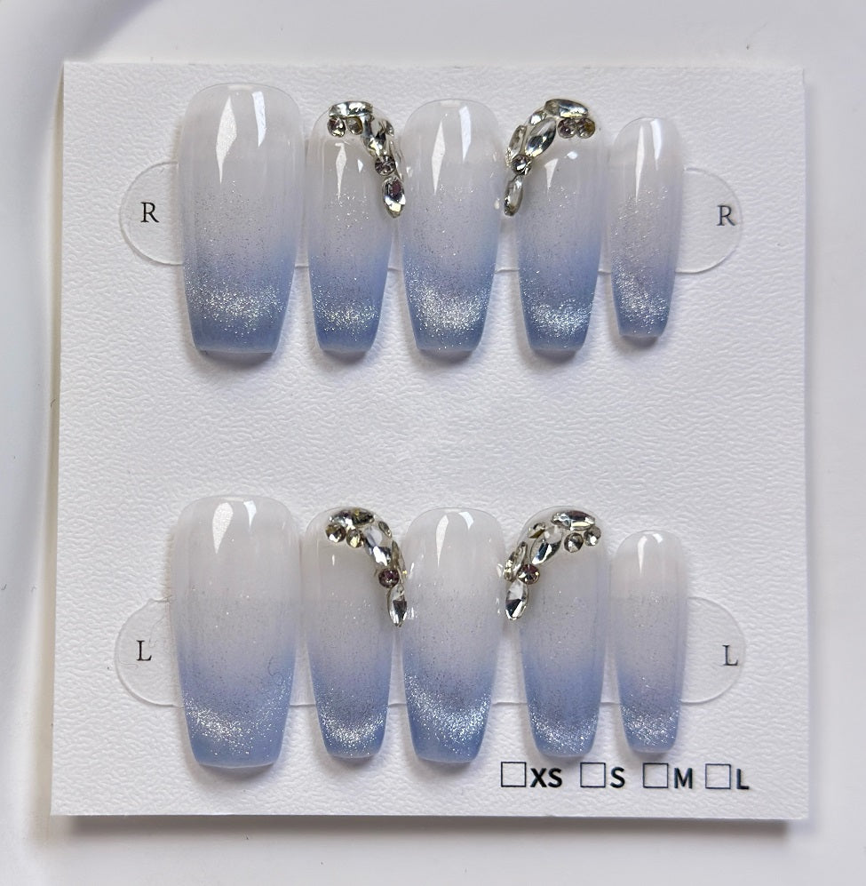 Refreshing Light Blue Middle
