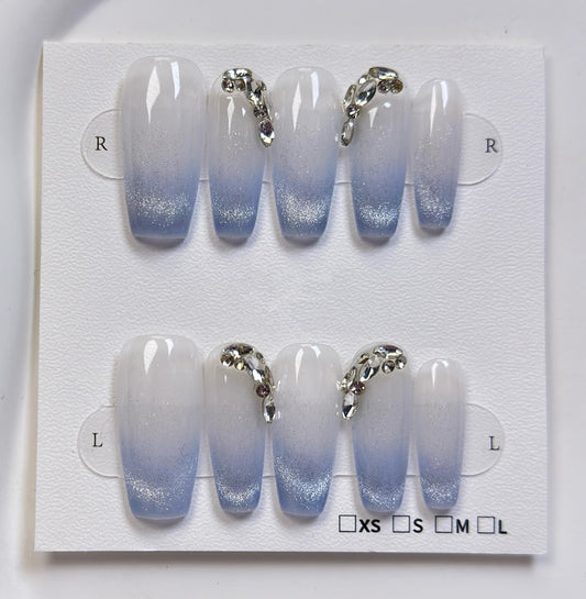 Refreshing Light Blue Middle