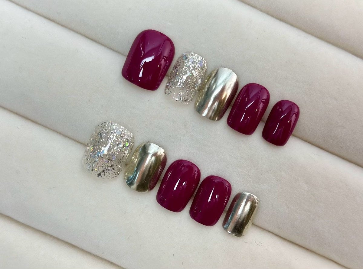 Wine Red Gold Short