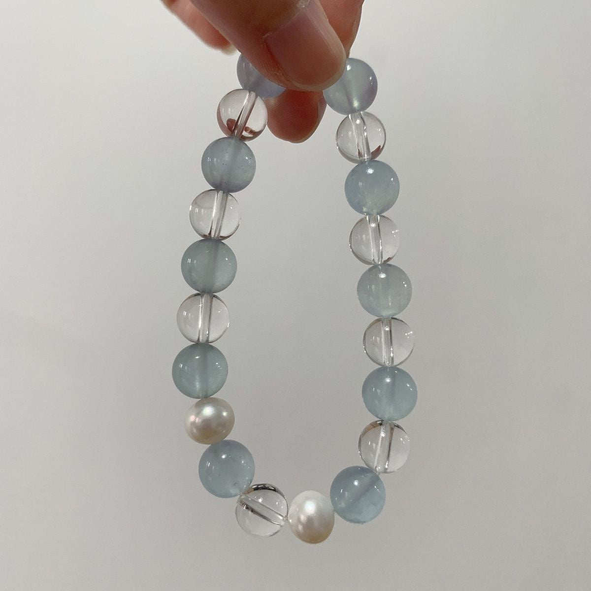 Designer Bracelet with Pearl, Aquamarine and Clear Crystal BR004